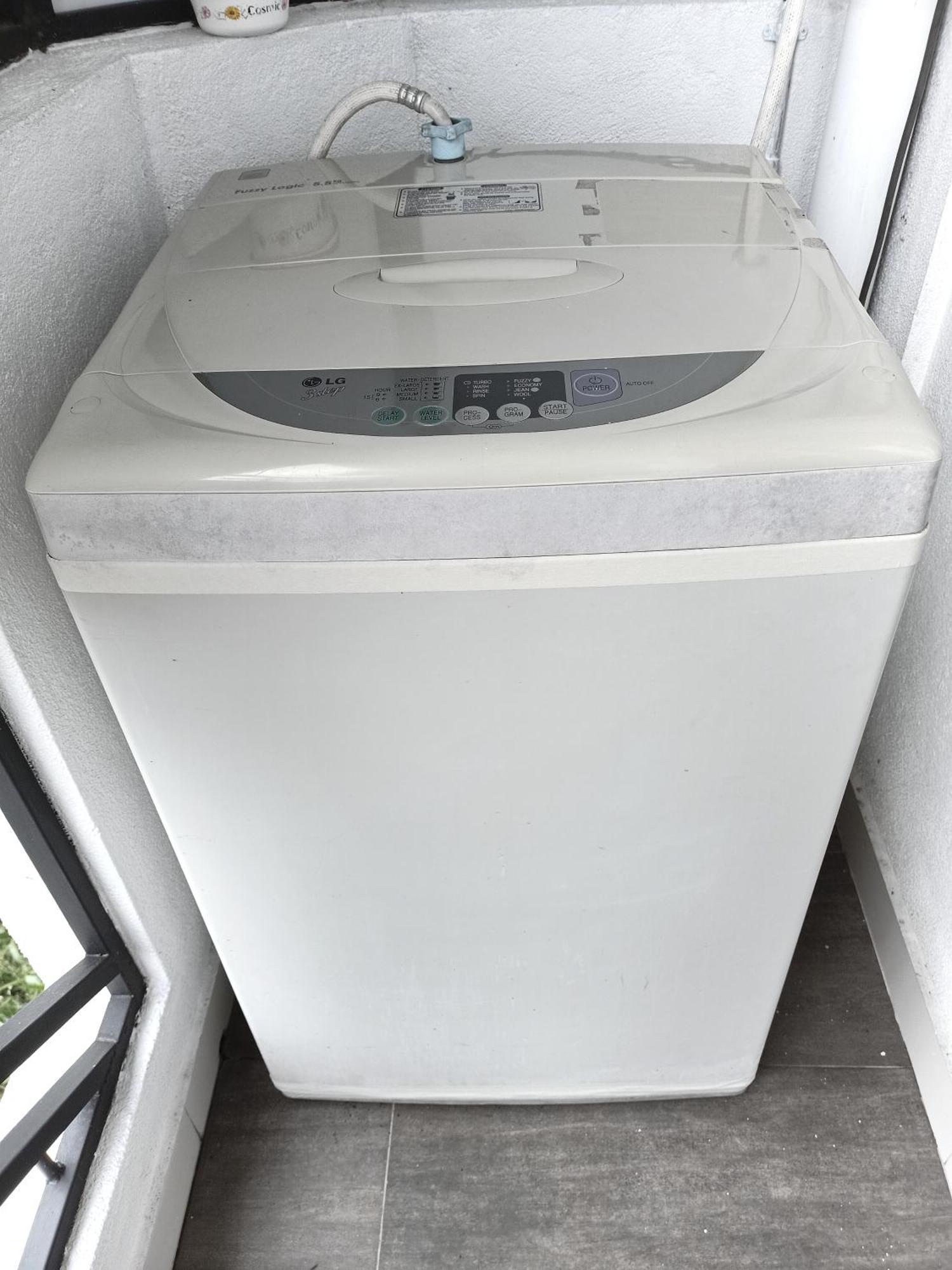 קנדי Saru Holiday Apartment - Upto 6 Guests מראה חיצוני תמונה